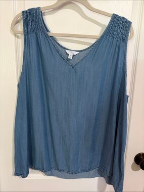 Time and Tru Light Denim V-Neck Smocked Strap Tank